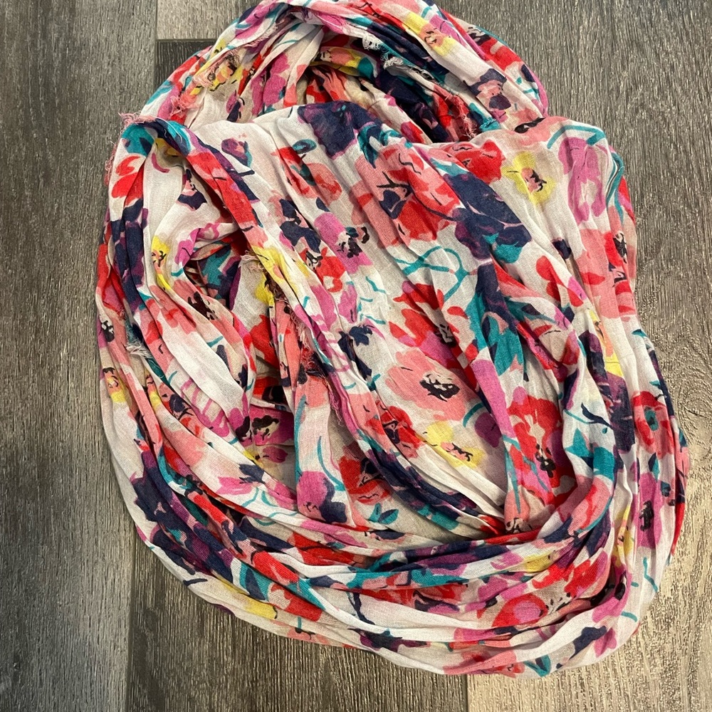American eagle infinity scarf